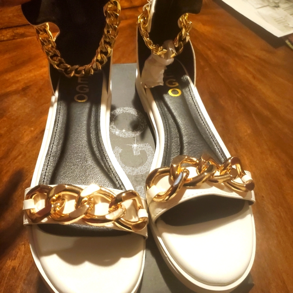 Ego Official New Size 11  White Chian Link Sandal ZIPS IN BACK